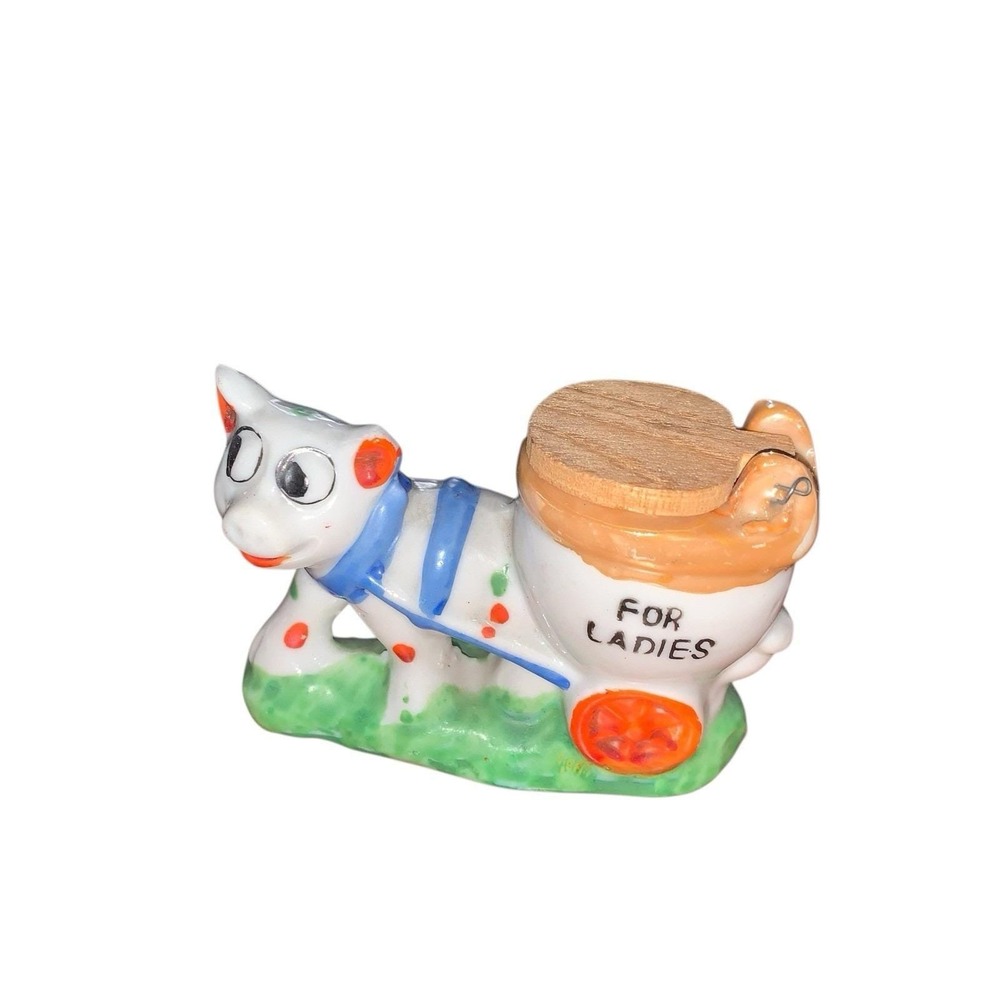 Vintage Pig and Cart For Ladies Ceramic Figurine Ashtray 1950s Japan Kitsch